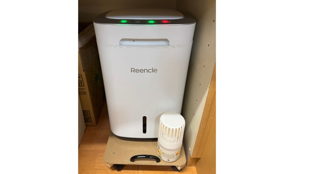 DIY台車に乗せてキッチンカウンター下に設置したリンクルプライム